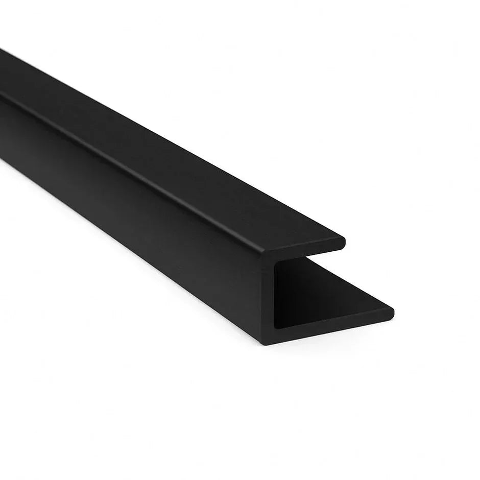 Afdeklaat U mat zwart bamboe wandpanelen detail | Elite Decoration